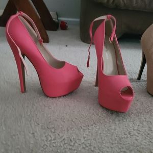 Pink high heel pumps